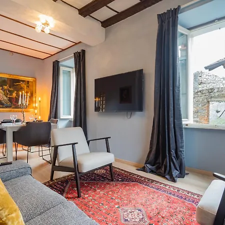 فيلة Panebianco In Castagna 11 By Rent نيسّو
